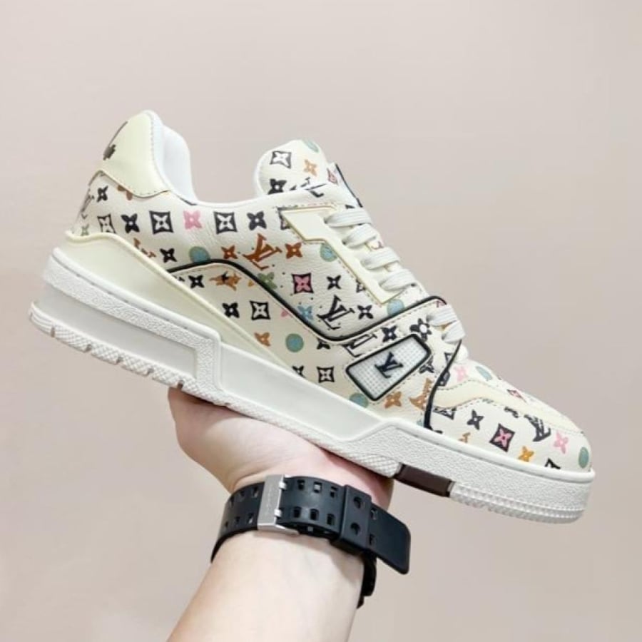 حذاء Louis Vuitton