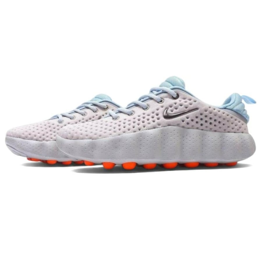 Nike Mind 002