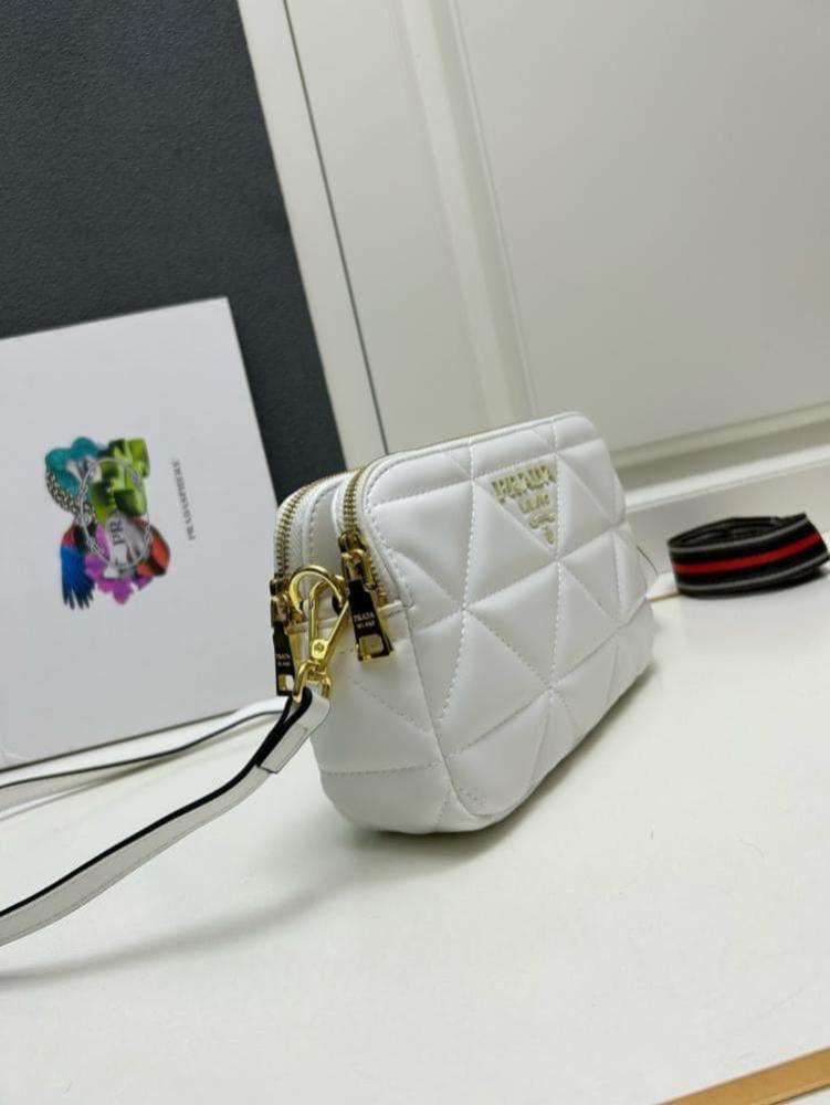 شنطة برادا Prada Handbag