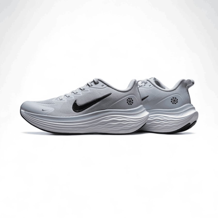 Nike Structure 26
