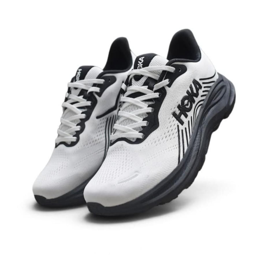 حذاء هوكا كليفتون 11 (HOKA Clifton 11) ابيض مع اسود للجنسين
