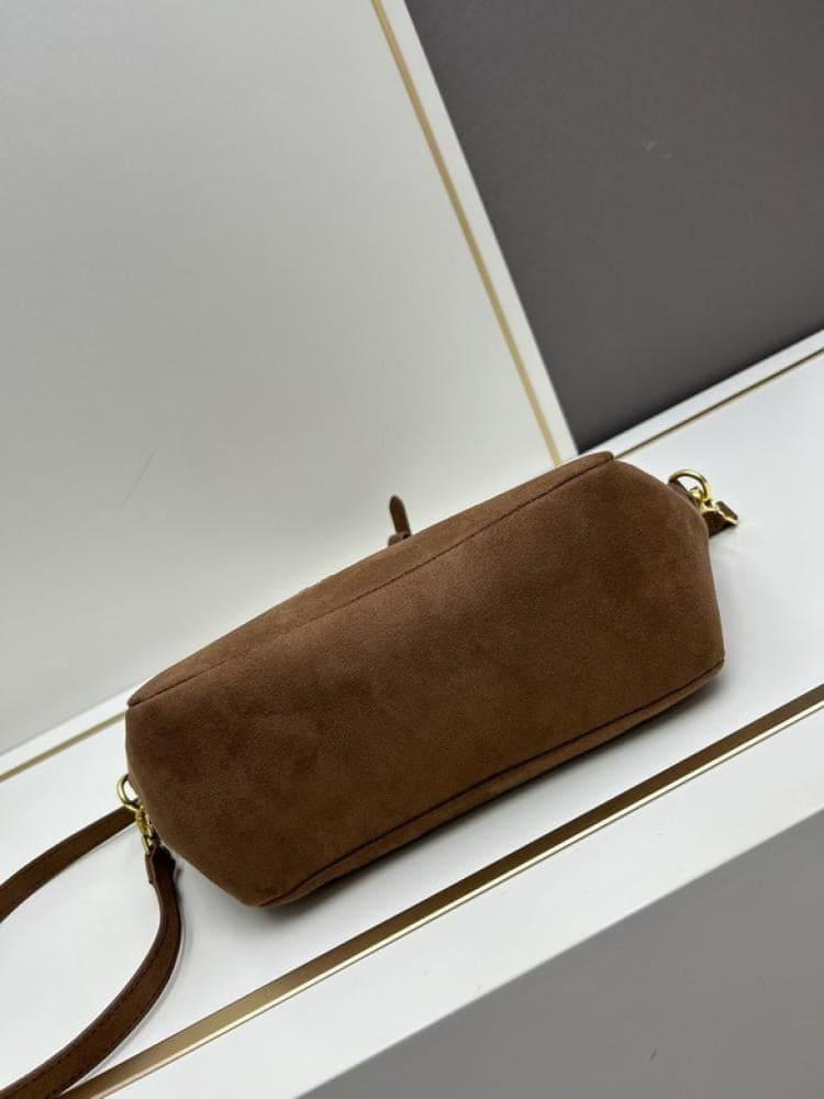 شنطة ميو ميو آيفي Miu Miu IVY