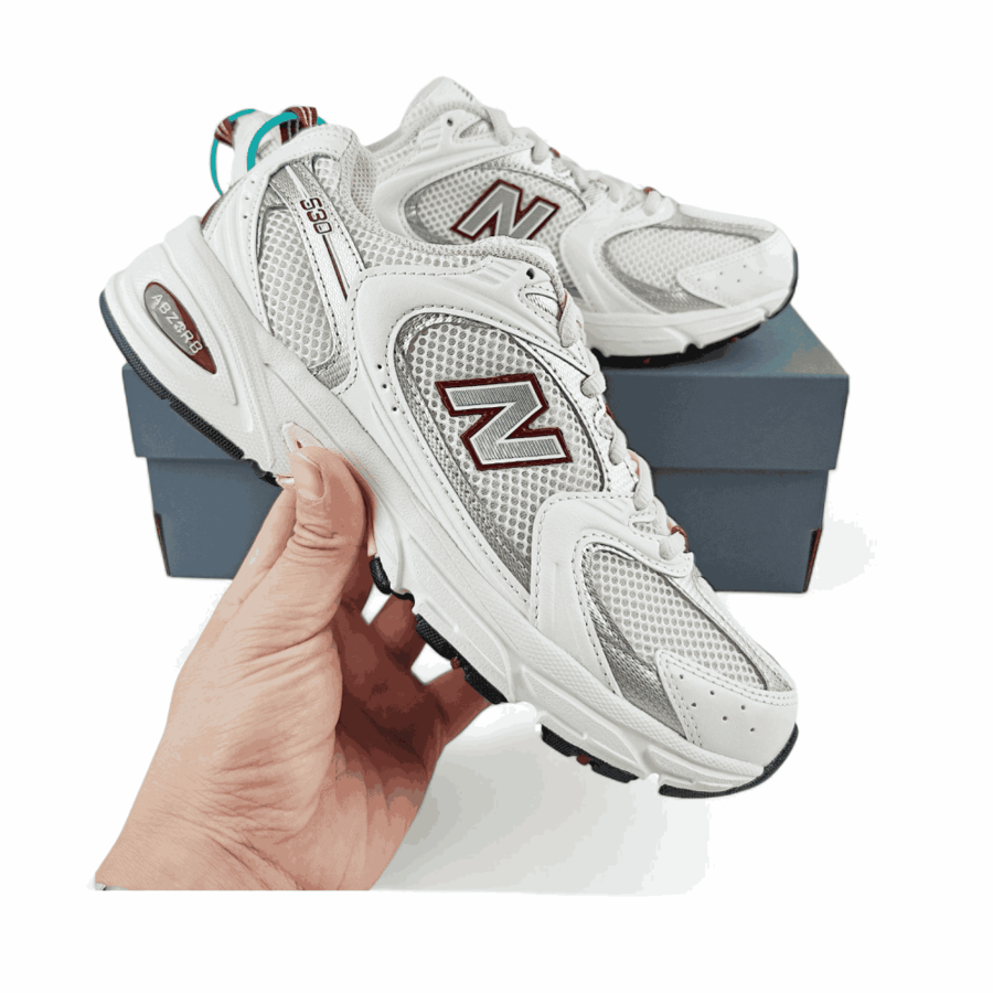 New Balance 530