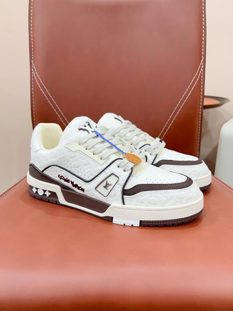 حذاء Louis Vuitton