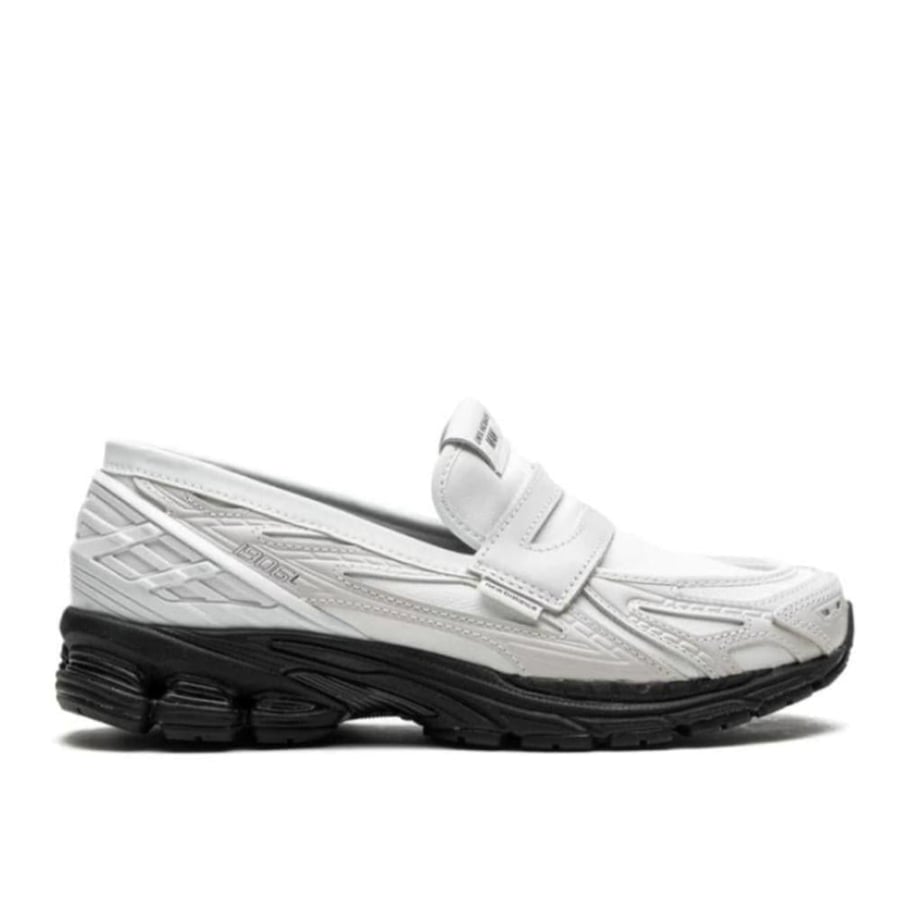NEW BALANCE  1906L