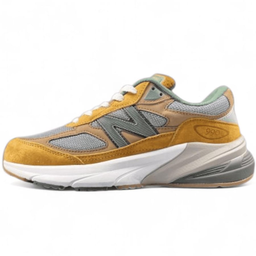 NEW BALANCE V6 990