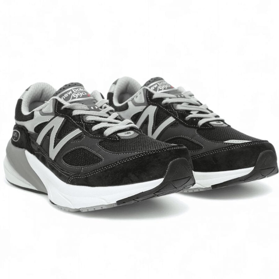 NEW BALANCE V6 990