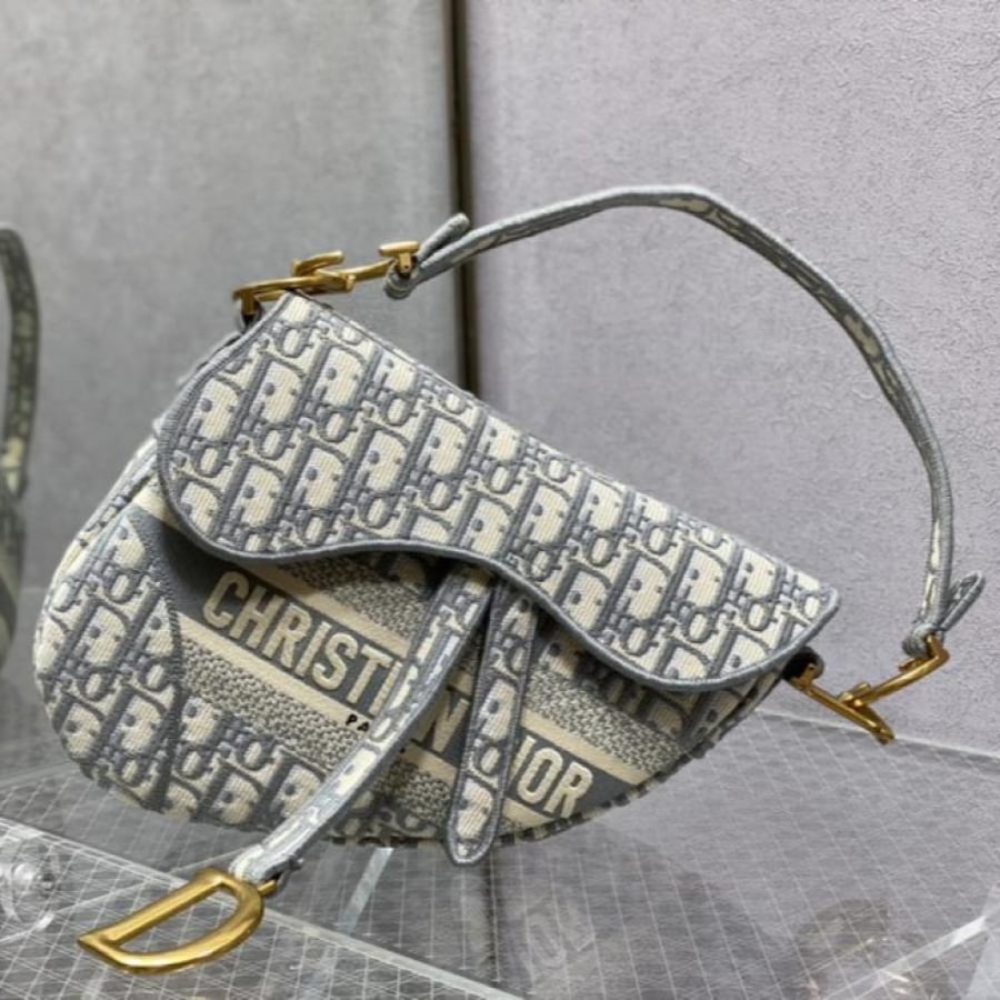 شنطة كريستيان ديور Christian Dior