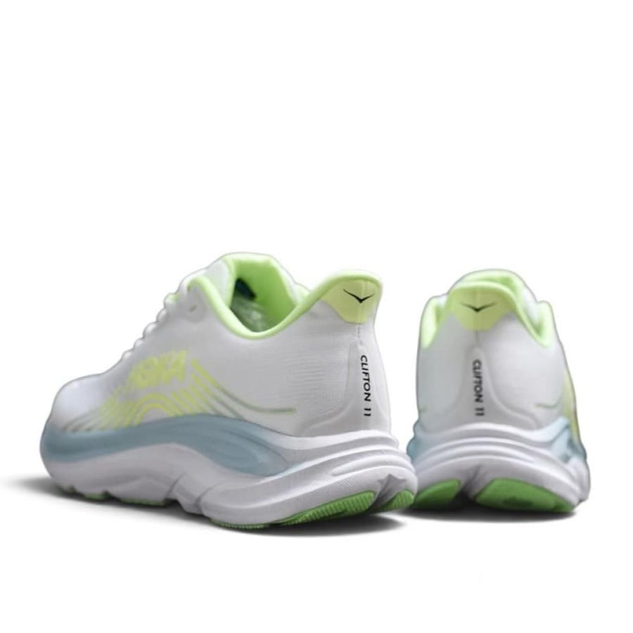 حذاء هوكا كليفتون 11 (HOKA Clifton 11) ابيض نسائي