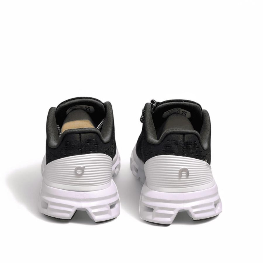 On Running Cloudstratus