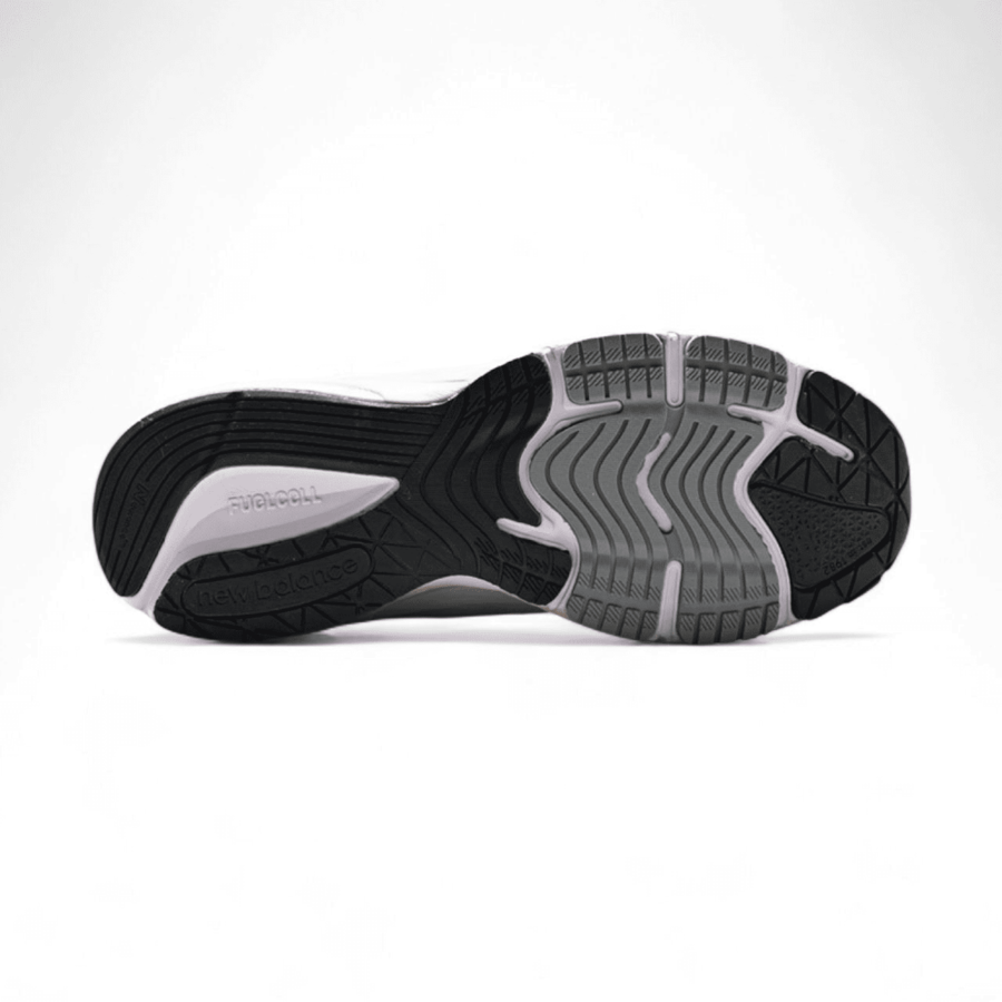 NEW BALANCE V6 990
