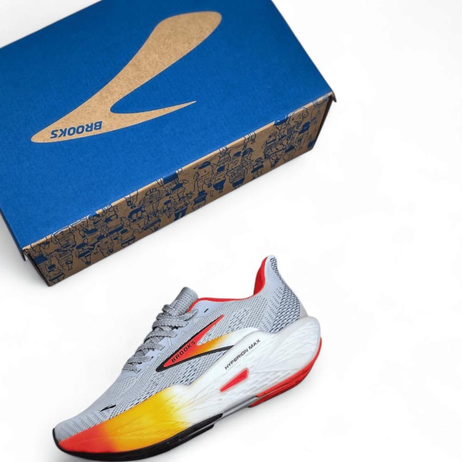 Brooks Hyperion Max 2