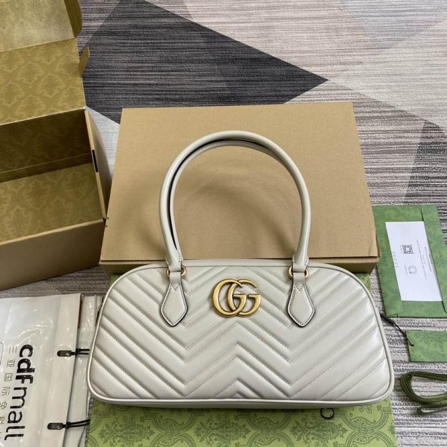 شنطة جوتشي جي جي مارمونت Gucci GG Marmont