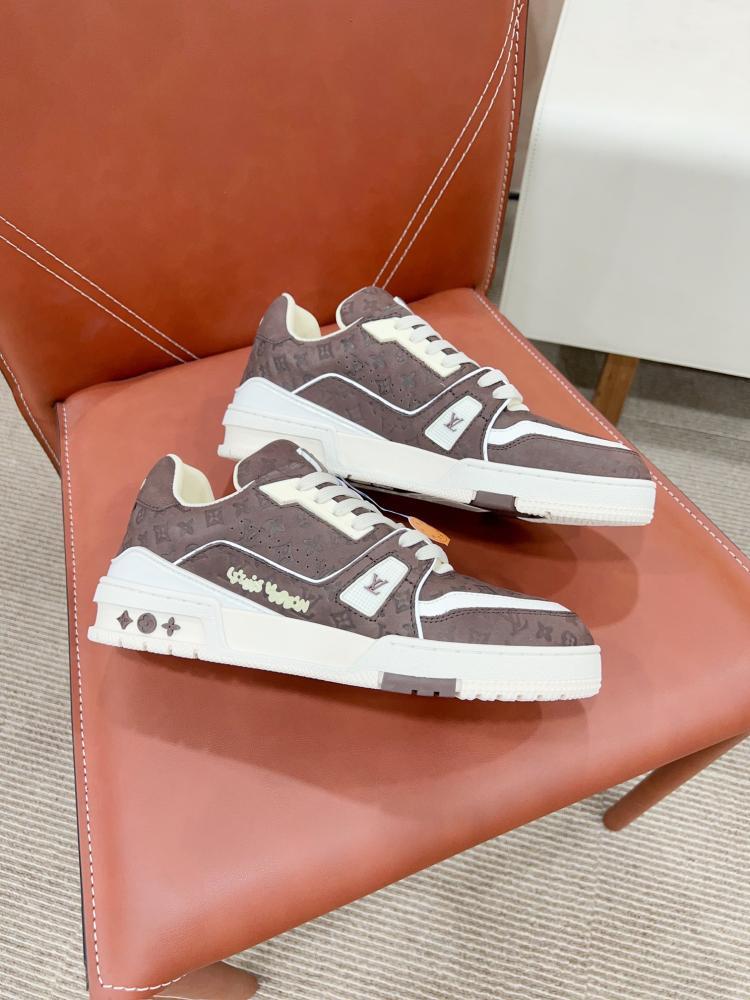 حذاء Louis Vuitton