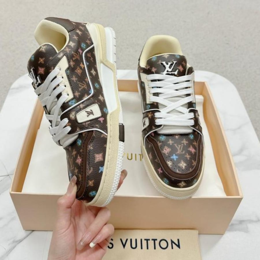 حذاء  Louis Vuitton