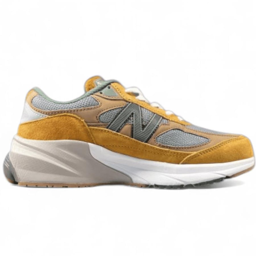 NEW BALANCE V6 990