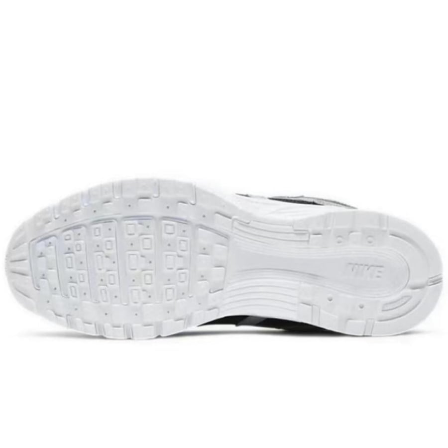 6000 Nike