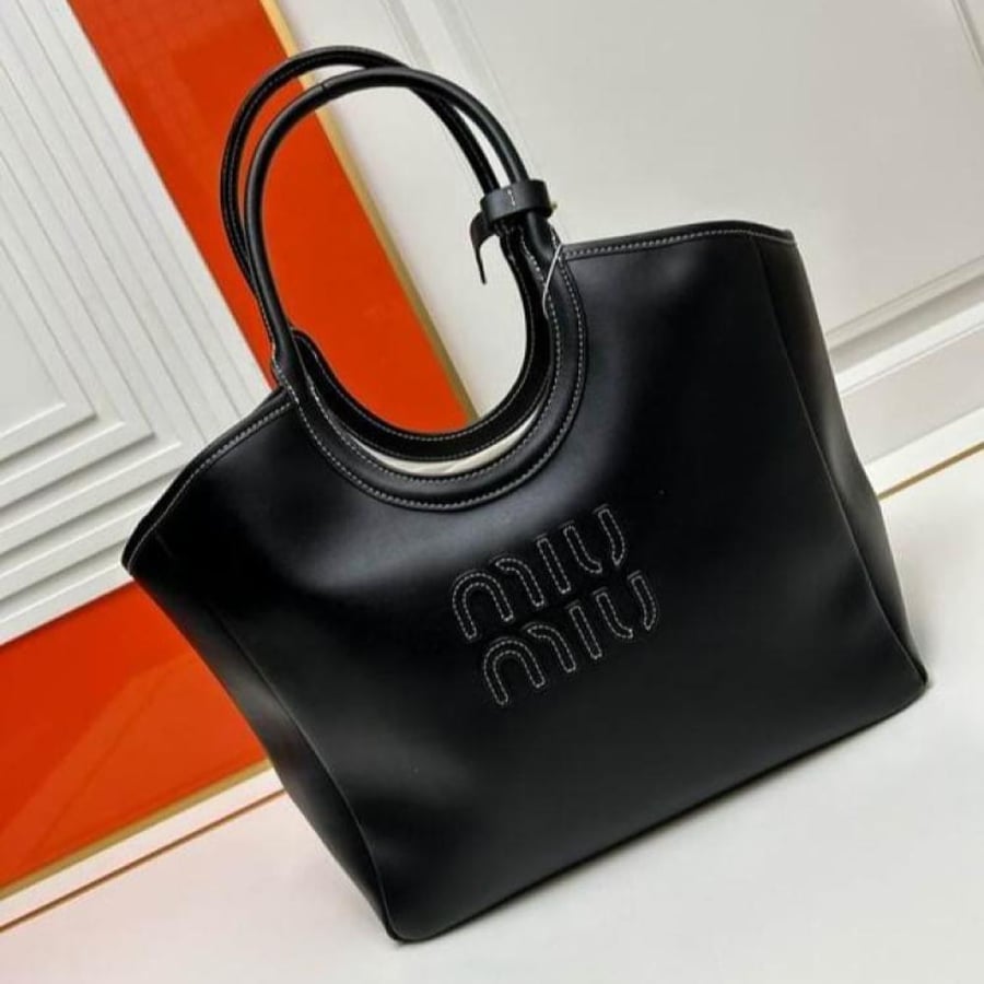 شنطة ميو ميو آيفي Miu Miu IVY