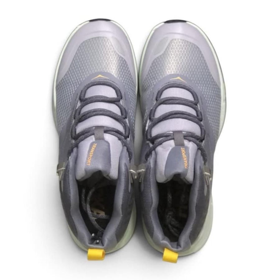 حذاء هوكا ون ون ترانسبورت هايك جي تي إكس HOKA ONE ONE Transport Hike GTX رمادي فاتح رجالي