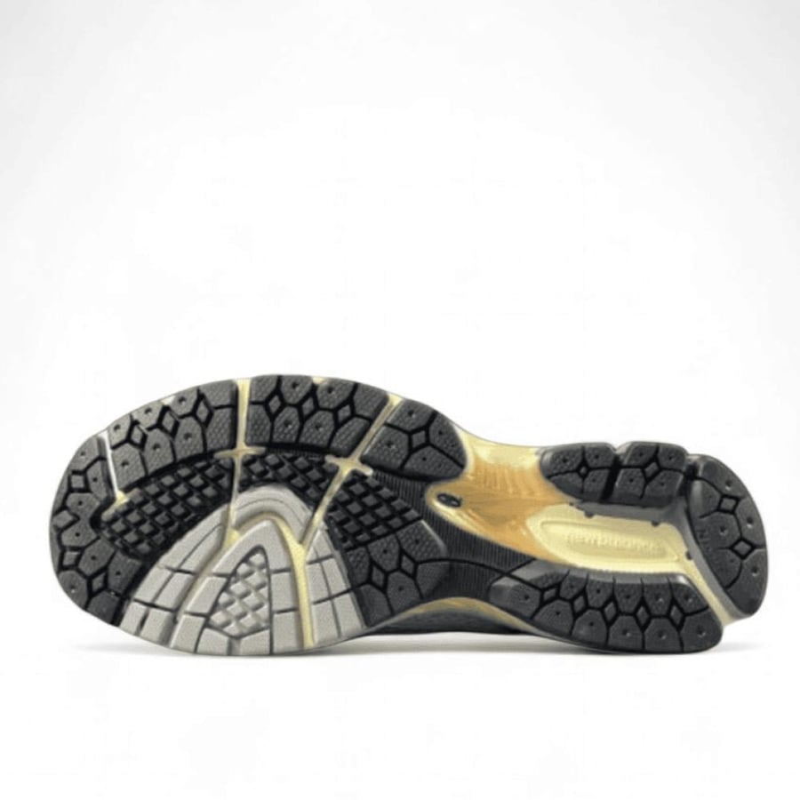 NEW BALANCE  1906L
