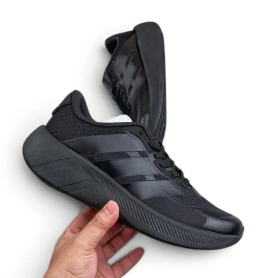 حذاء اديداس هايبربوست إيدج  Adidas Hyperboost Edg اسود للجنسين