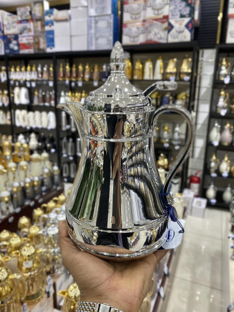 دلة قهوة فاخرة