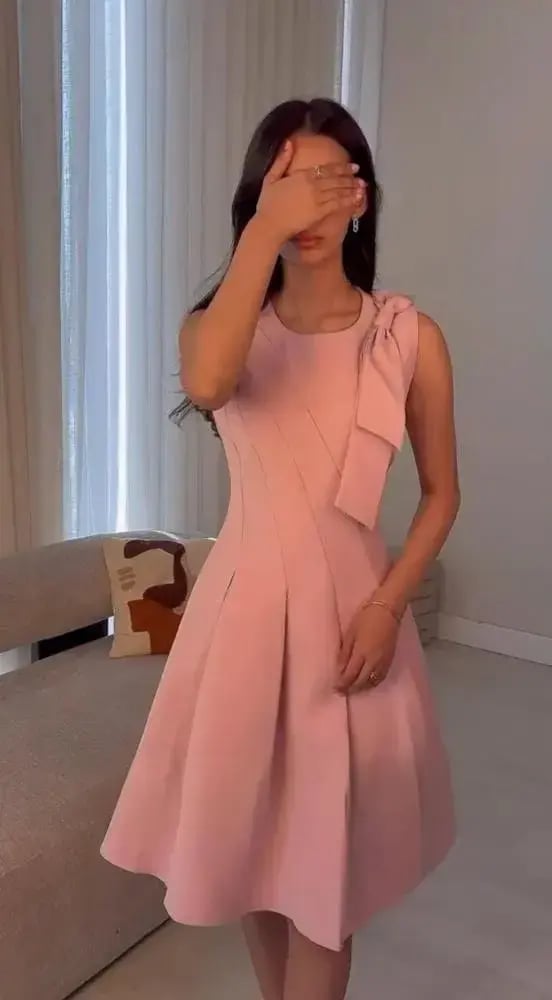 فستان ناعم ميدي