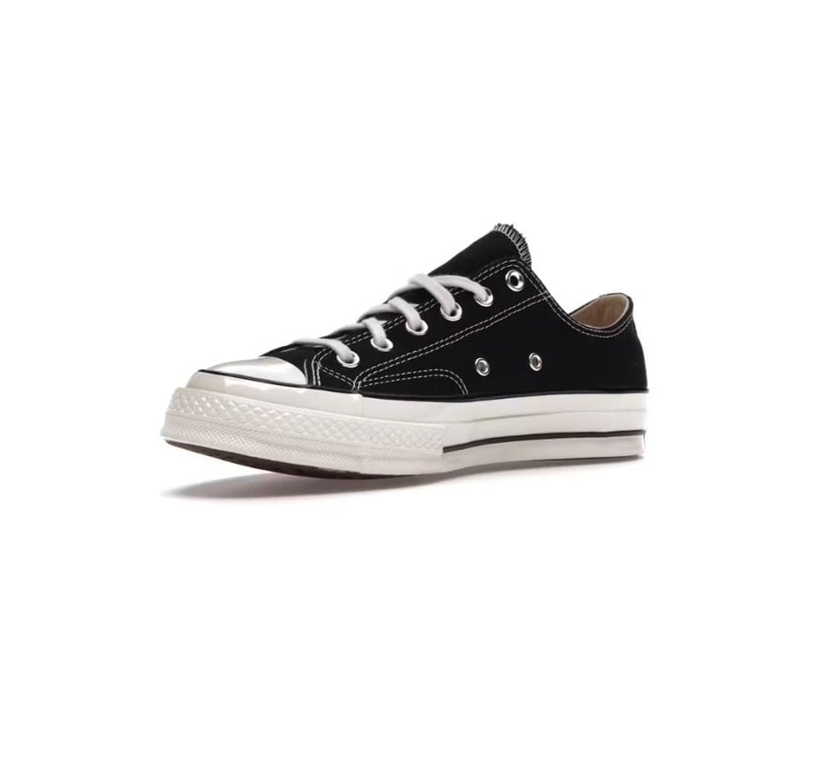 ماستر طبق الأصل Converse