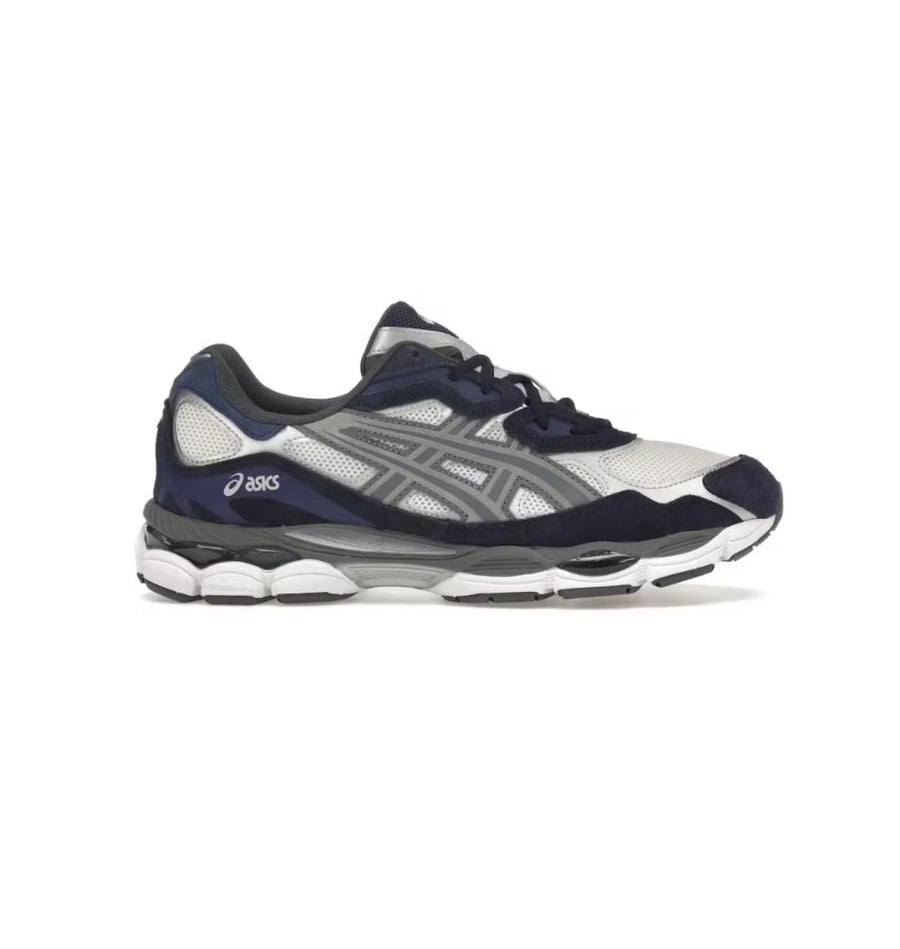 ماستر طبق الأصل ASICS