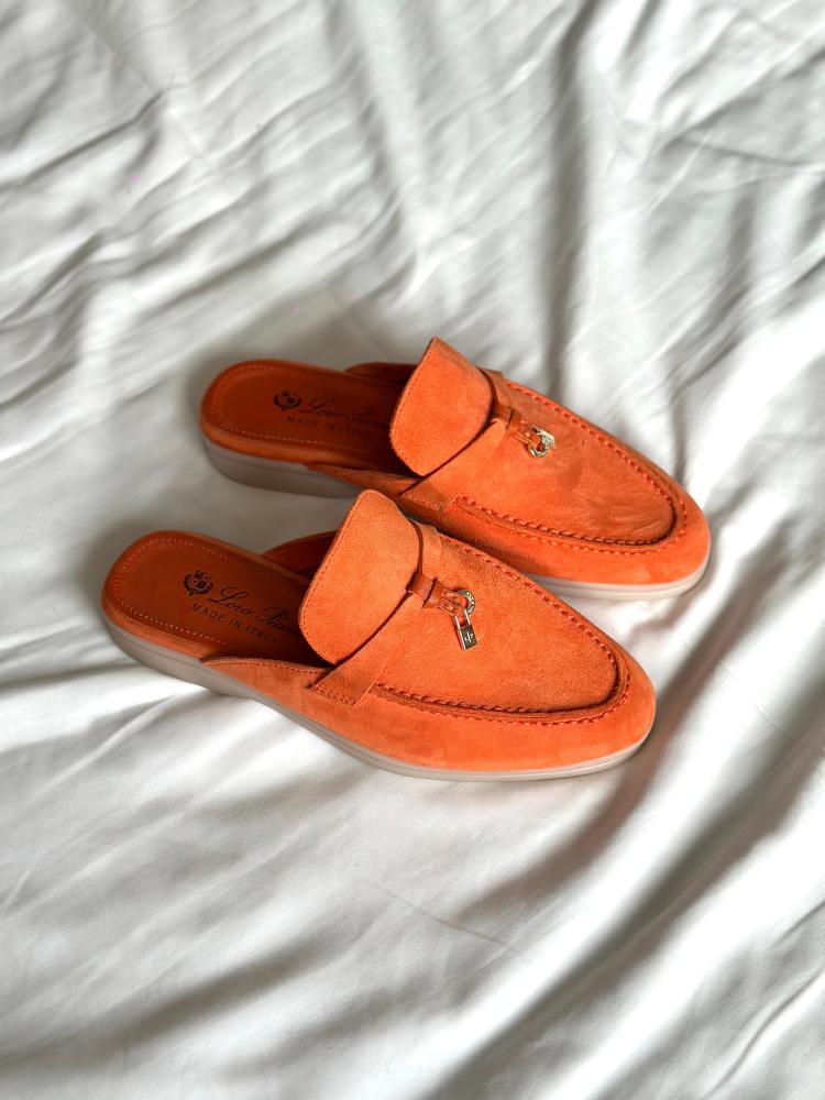 ماستر طبق الأصل Loropiana Slipper