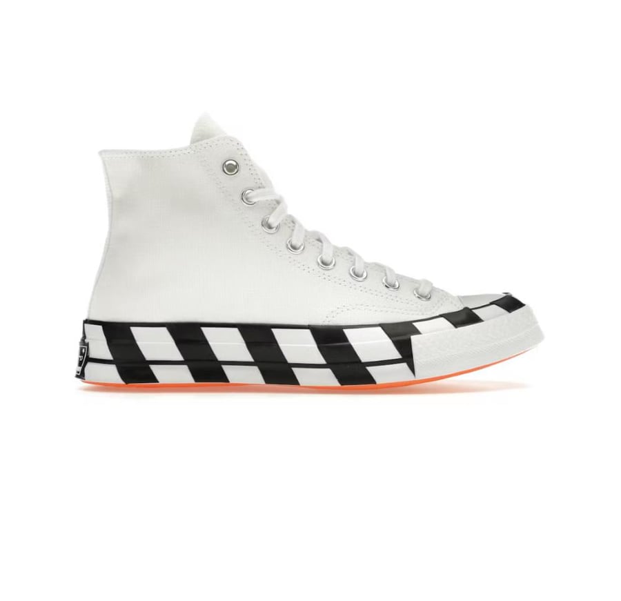 ماستر طبق الأصل Converse