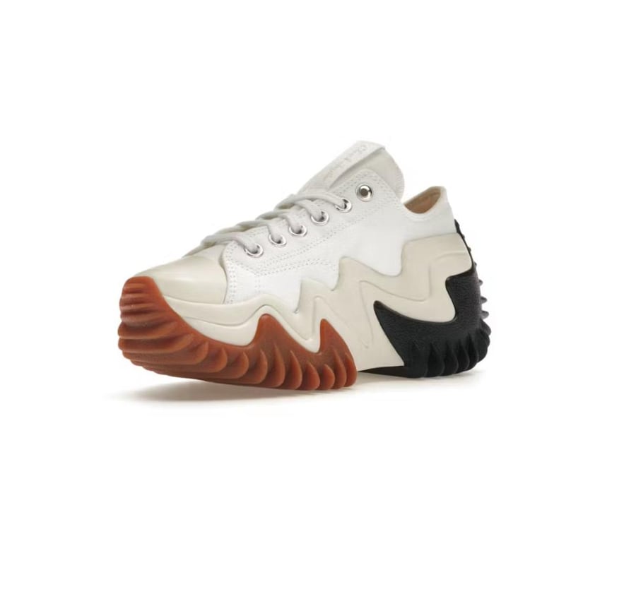 ماستر طبق الأصل Converse