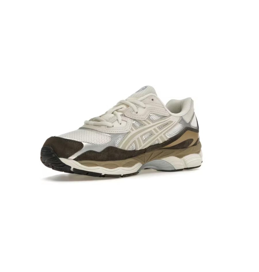 ماستر طبق الأصل ASICS