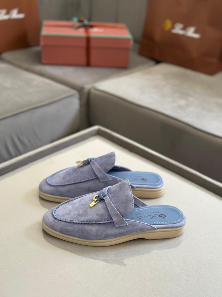 ماستر طبق الأصل Loropiana Slipper
