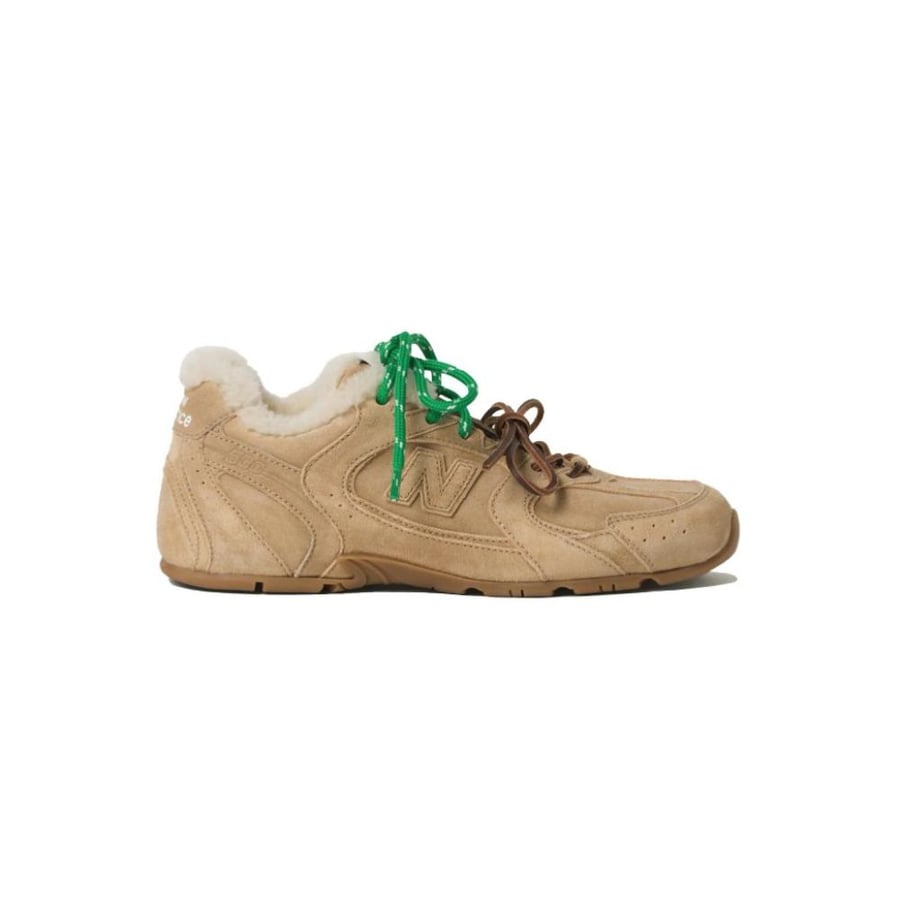 ماستر طبق الأصل New Balance × Miu Miu