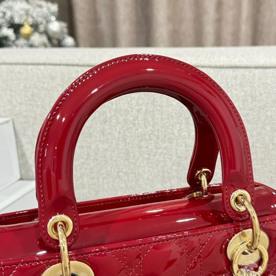 Lady Dior 24