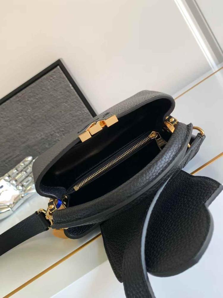 Capucines Mini 21