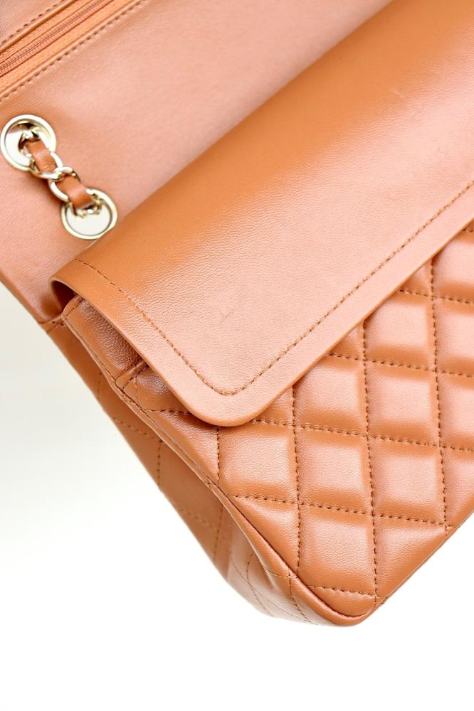 Classic Chanel 25 lampskin