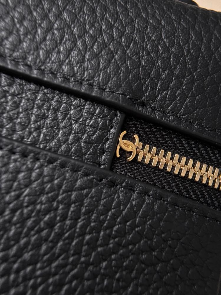 Size：18x29x5.5cm