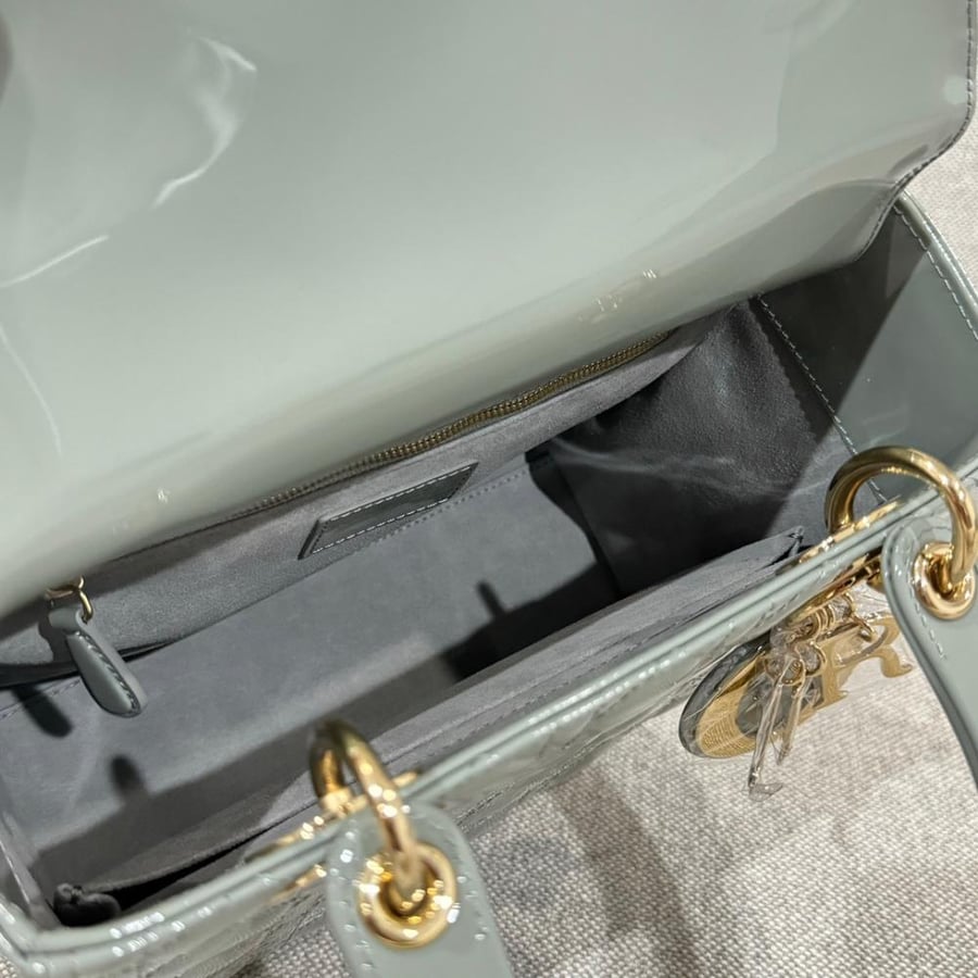Lady Dior 24