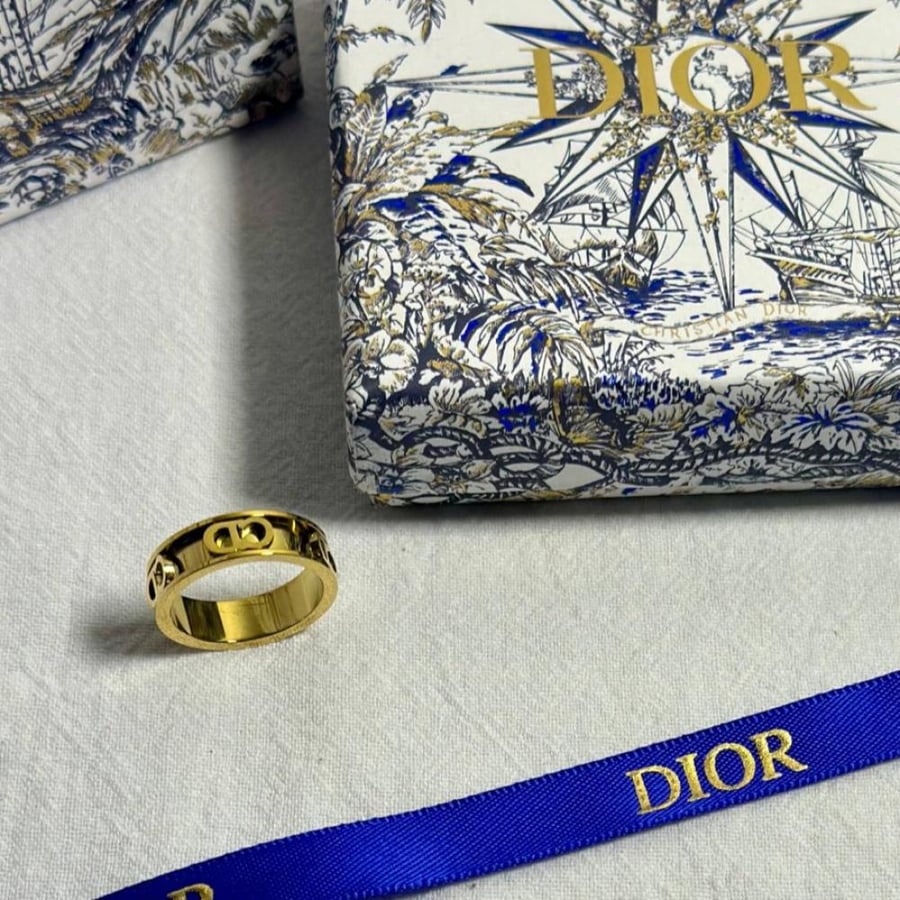 Gold CD ring