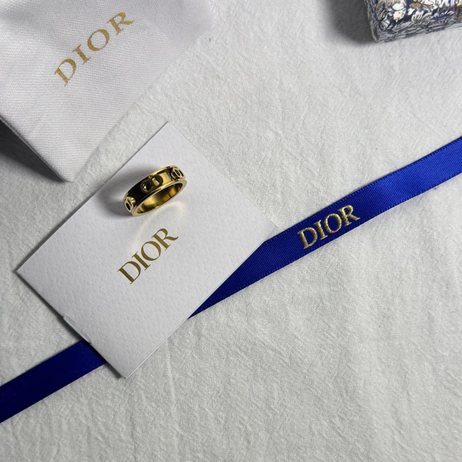 Gold CD ring