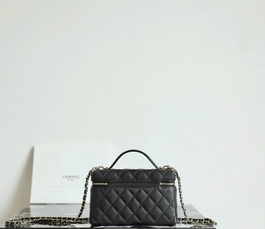 Chanel Vanity with Chain caviar leather