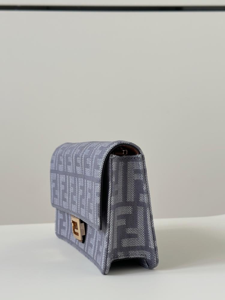 Baguette Wallet Fendi Denim
