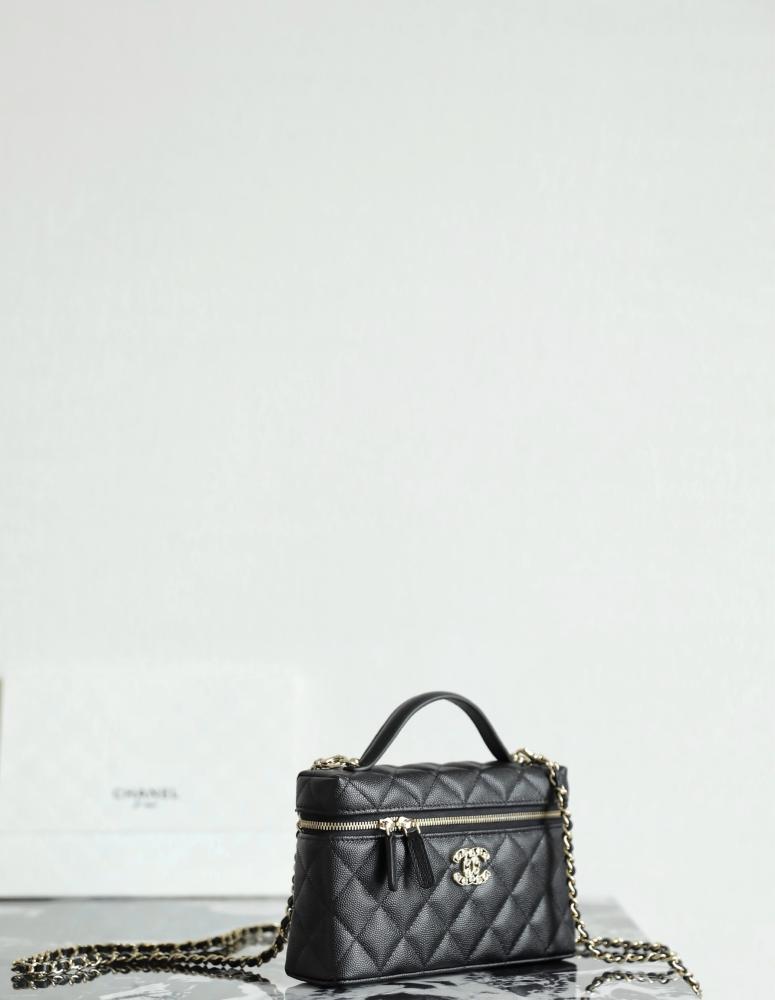 Chanel Vanity with Chain caviar leather