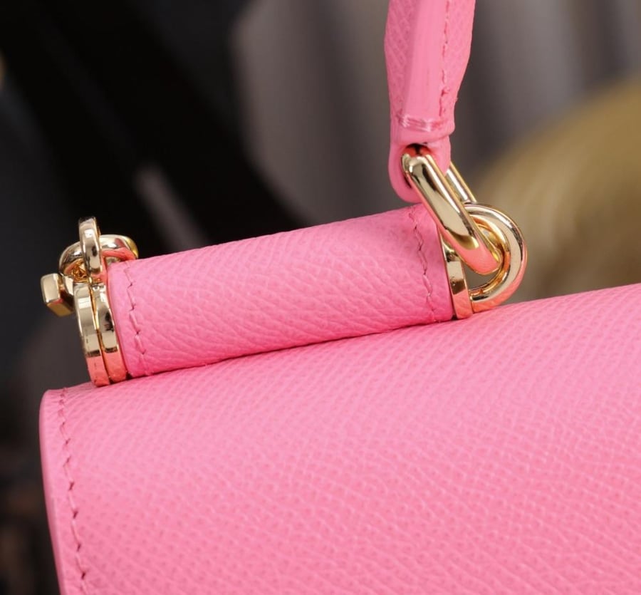 D&G mini wallet on chain