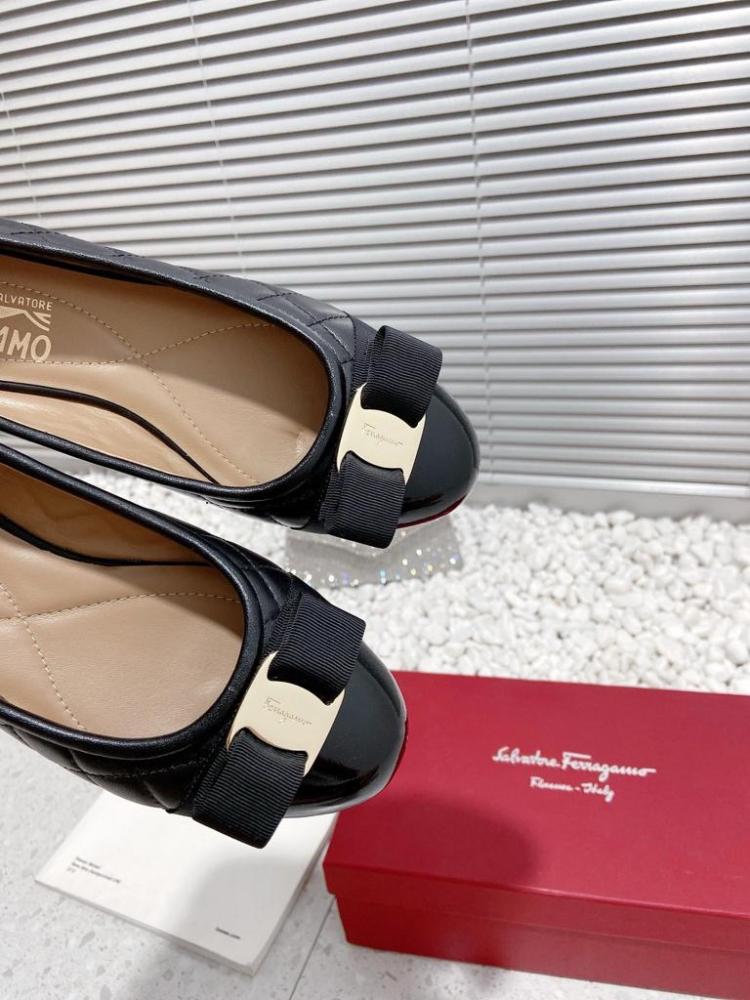 Varina Quilted Ballerina Flats in Leather