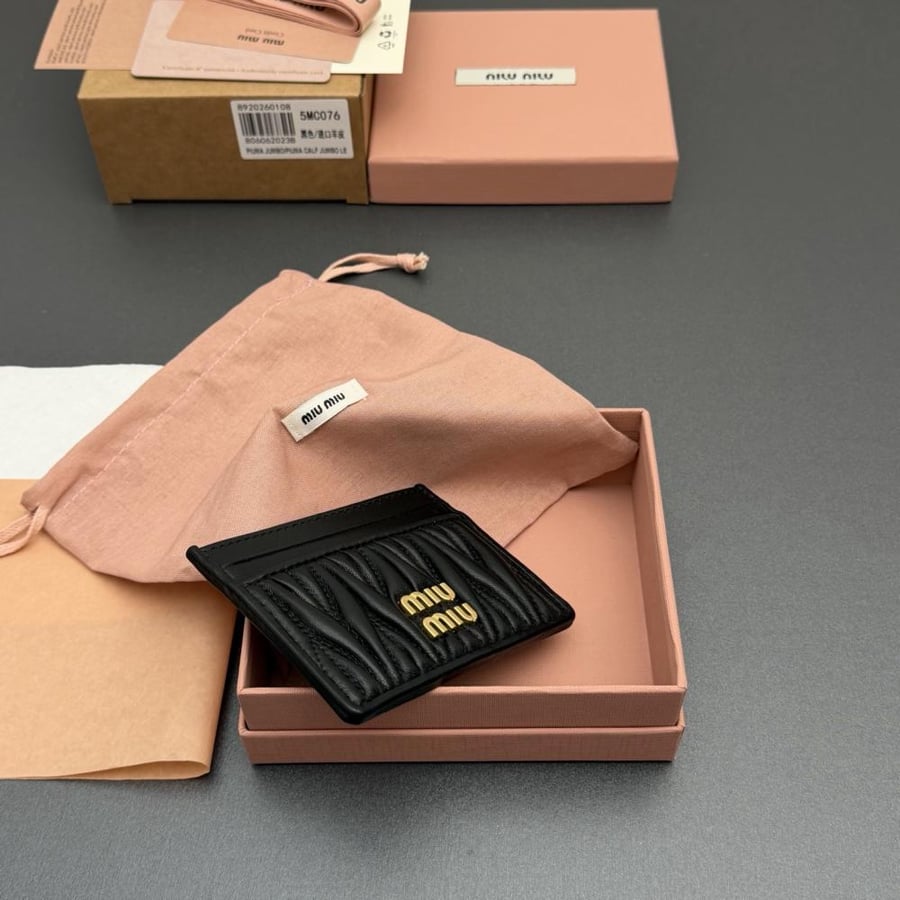 Matelassé nappa leather card holder