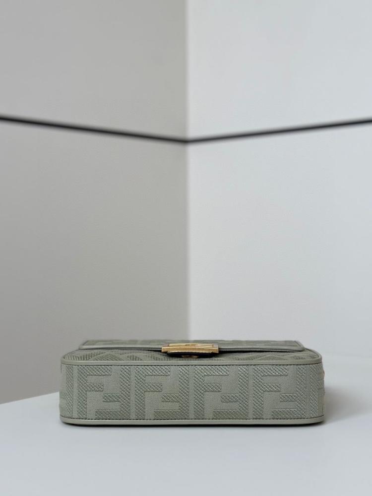 Fendi Baguette FF