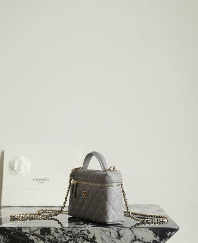 Chanel Vanity With Chain